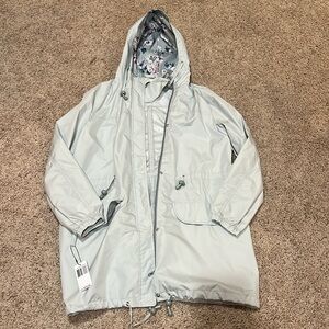 NEW Vera Bradley Gray Packable Raincoat (Size S)